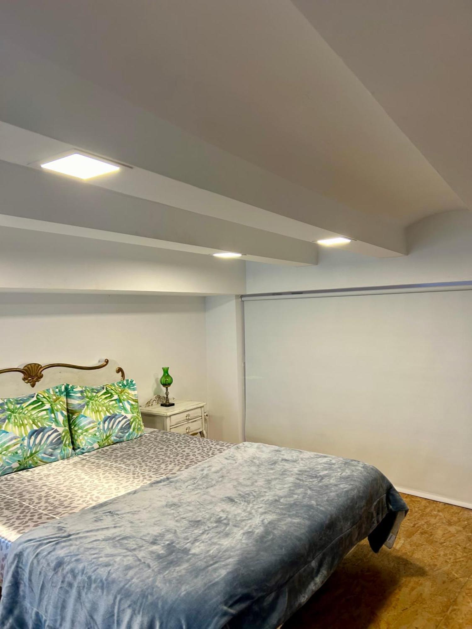 Loft Con Mucha Luz En El Centro Barrio Ruzafa Villa Valencia Bagian luar foto